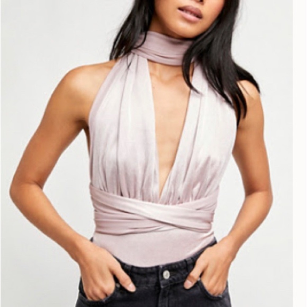 FREE PEOPLE- 100 Ways Convertible Free People bodysuit, Size M